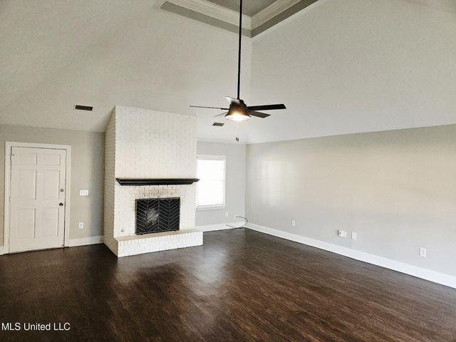 1431 Tracewood Drive, Jackson, MS 39211