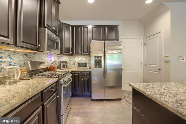 4133 SECRETARIAT ST, Harrisburg, PA 17112