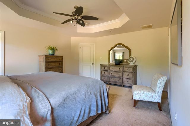 4133 SECRETARIAT ST, Harrisburg, PA 17112