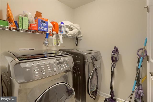 4133 SECRETARIAT ST, Harrisburg, PA 17112