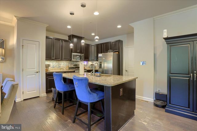 4133 SECRETARIAT ST, Harrisburg, PA 17112