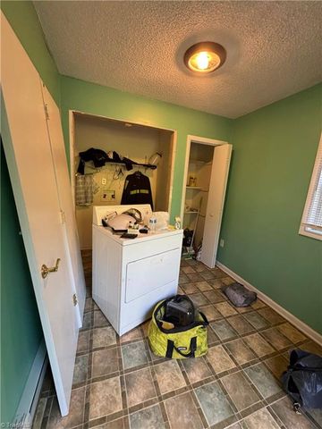 7410 Seldon Road, Summerfield, NC 27358