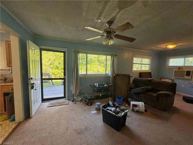 7410 Seldon Road, Summerfield, NC 27358
