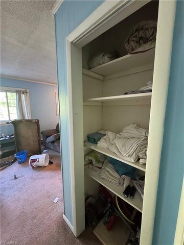 7410 Seldon Road, Summerfield, NC 27358