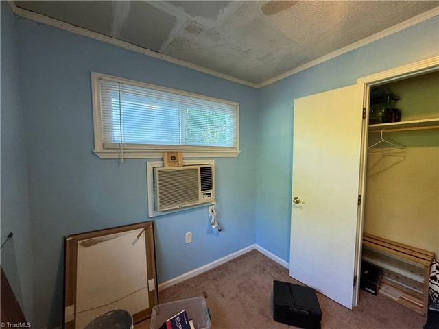 7410 Seldon Road, Summerfield, NC 27358