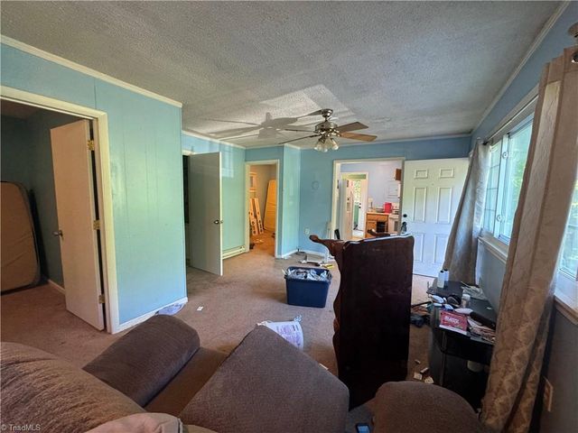 7410 Seldon Road, Summerfield, NC 27358