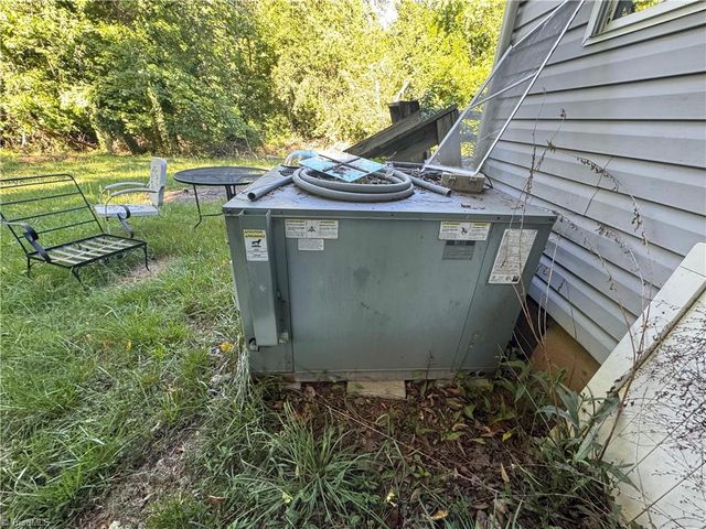 7410 Seldon Road, Summerfield, NC 27358