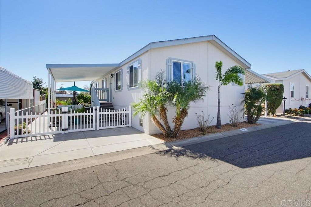 200 N El Camino Real 15, Oceanside, CA 92058 — photo 3