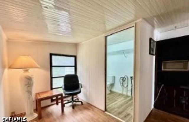 5 Bass LN 5, Naples, FL 34114