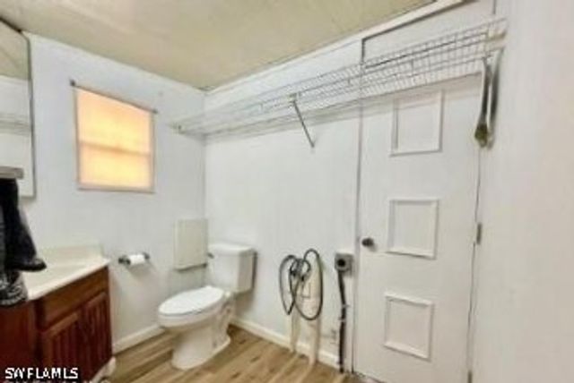 5 Bass LN 5, Naples, FL 34114