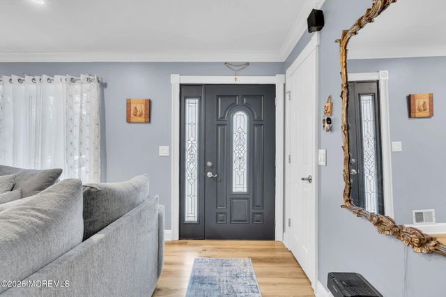 1012 Bismarck Street, Toms River, NJ 08757