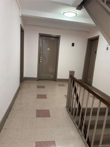 43-36 Robinson Street 3L, Flushing, NY 11355