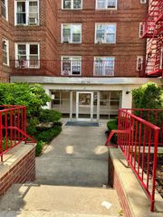 43-36 Robinson Street 3L, Flushing, NY 11355