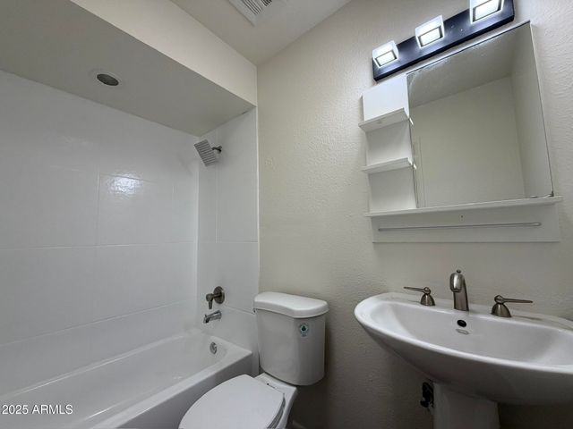 1955 E DEL SUR Drive, Tempe, AZ 85283