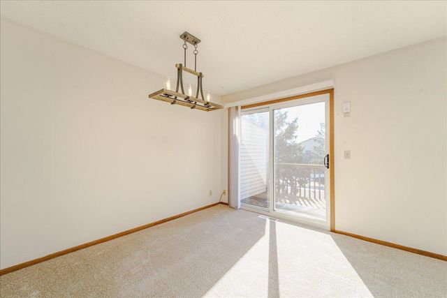 10390 Juniper Lane, Eden Prairie, MN 55347