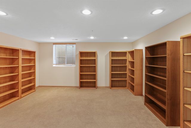 16317 N McKinnon Ln, Colbert, WA 99005