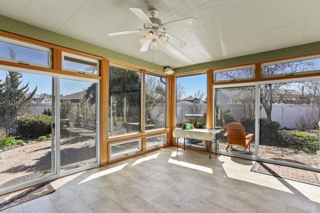 16317 N McKinnon Ln, Colbert, WA 99005