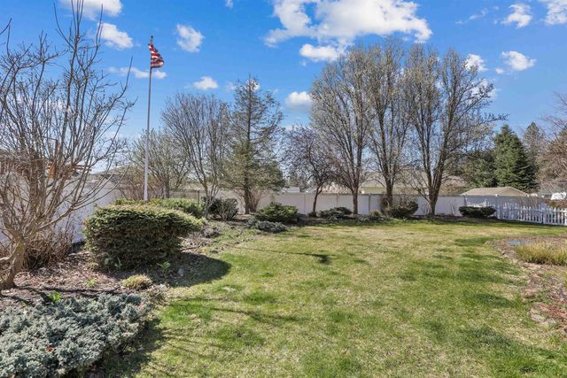 16317 N McKinnon Ln, Colbert, WA 99005