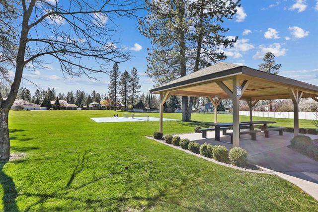 16317 N McKinnon Ln, Colbert, WA 99005