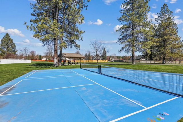 16317 N McKinnon Ln, Colbert, WA 99005