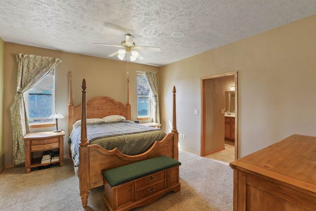 16317 N McKinnon Ln, Colbert, WA 99005