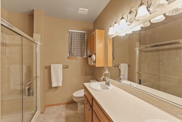 16317 N McKinnon Ln, Colbert, WA 99005