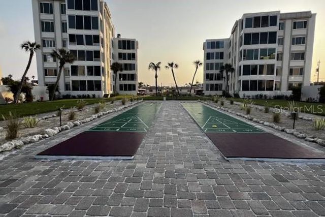 6150 MIDNIGHT PASS ROAD V38, Sarasota, FL 34242