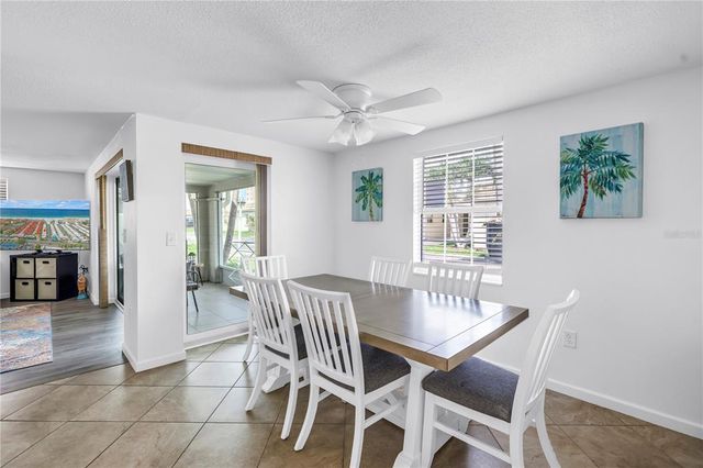 6150 MIDNIGHT PASS ROAD V38, Sarasota, FL 34242