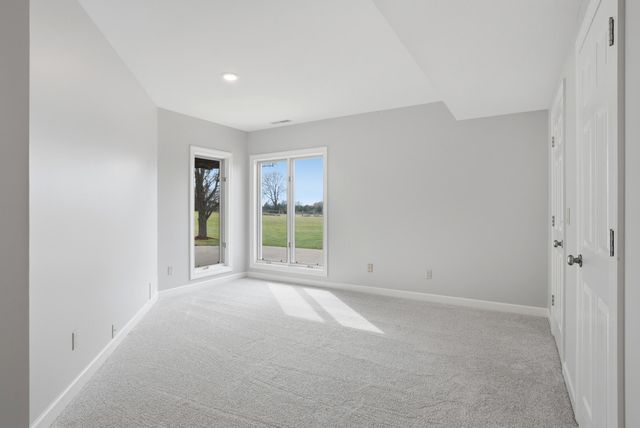 8775 S BARRY RD, Columbia, MO 65201