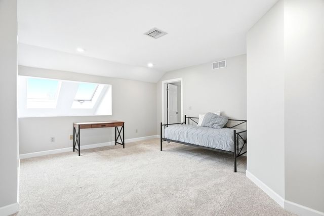 8775 S BARRY RD, Columbia, MO 65201