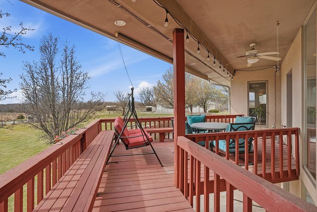 8775 S BARRY RD, Columbia, MO 65201