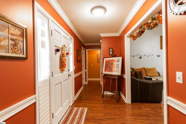 107 Boulder Creek Way, Greer, SC 29651