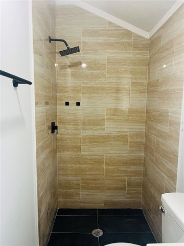 532 W BRIDGERS AVENUE, Auburndale, FL 33823