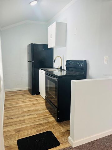 532 W BRIDGERS AVENUE, Auburndale, FL 33823