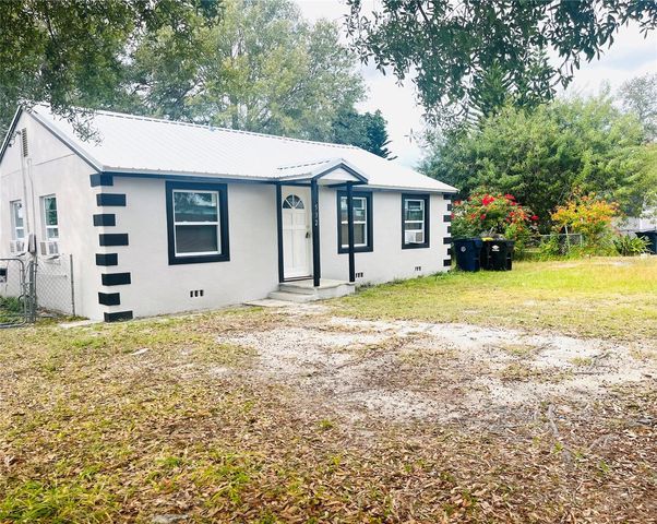 532 W BRIDGERS AVENUE, Auburndale, FL 33823