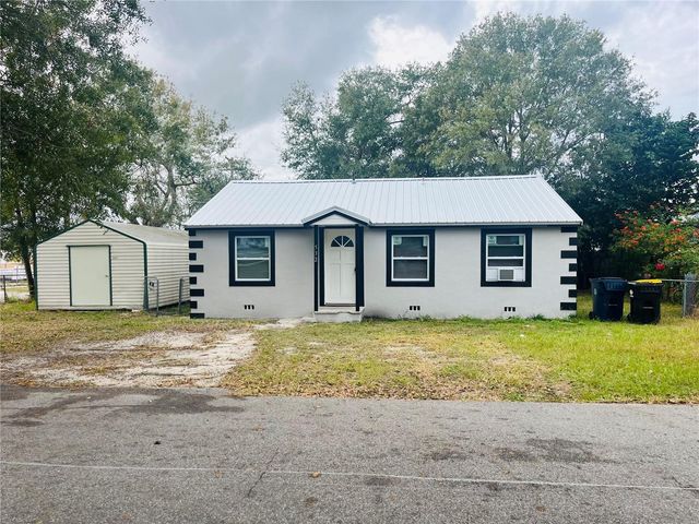 532 W BRIDGERS AVENUE, Auburndale, FL 33823