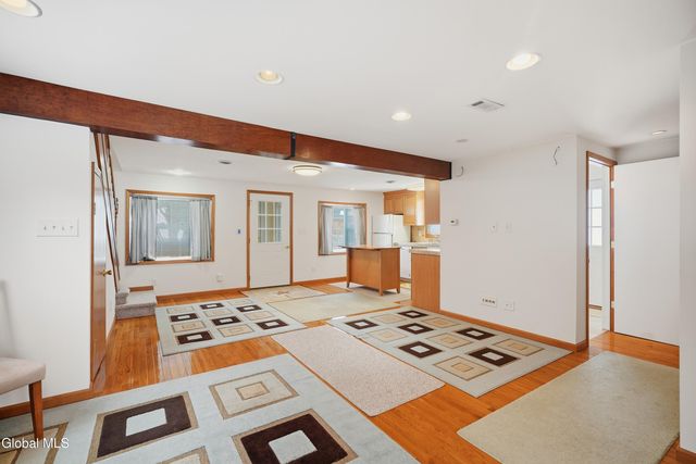 22 Schaffer Drive, Colonie, NY 12047