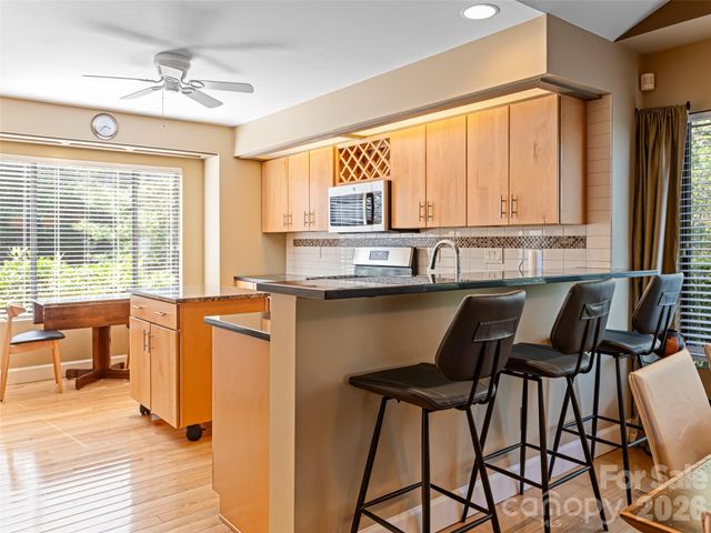 50 Park Avenue, Asheville, NC 28803