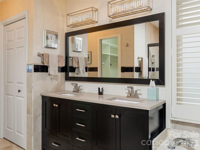 50 Park Avenue, Asheville, NC 28803