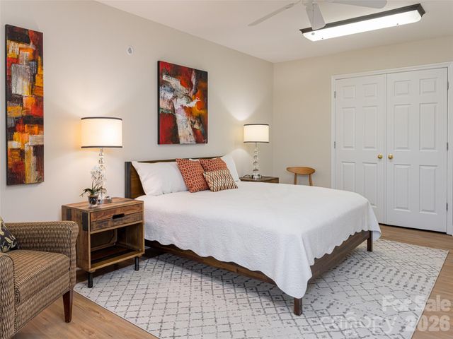 50 Park Avenue, Asheville, NC 28803