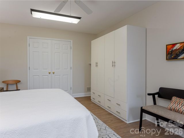 50 Park Avenue, Asheville, NC 28803