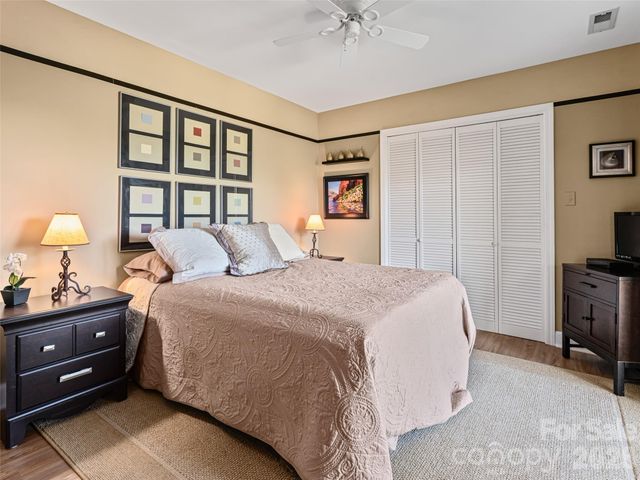 50 Park Avenue, Asheville, NC 28803