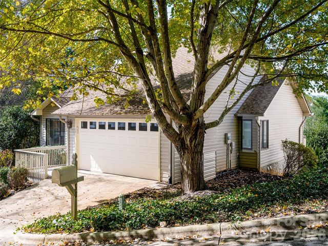 50 Park Avenue, Asheville, NC 28803