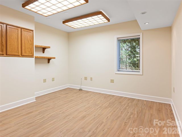 50 Park Avenue, Asheville, NC 28803