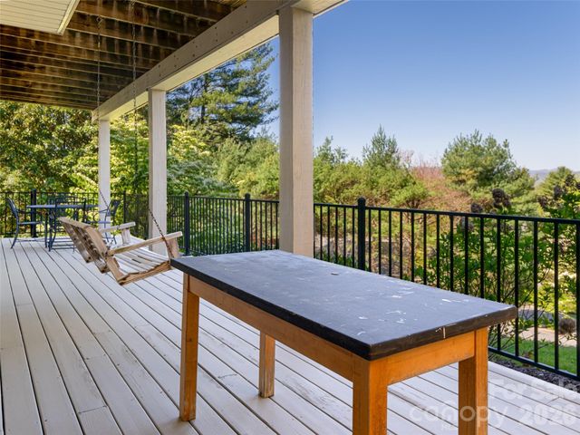 50 Park Avenue, Asheville, NC 28803