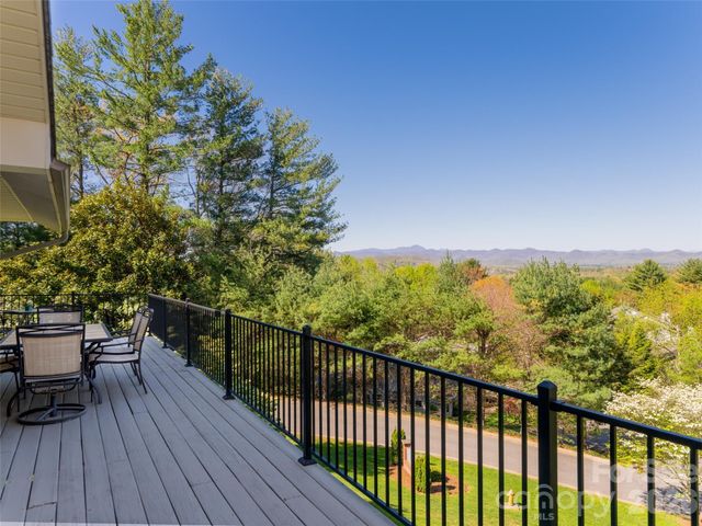 50 Park Avenue, Asheville, NC 28803