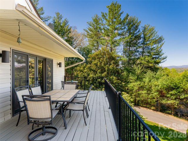50 Park Avenue, Asheville, NC 28803
