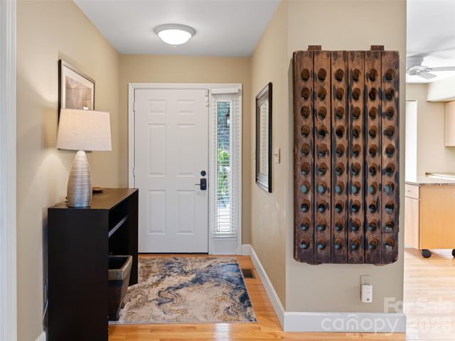 50 Park Avenue, Asheville, NC 28803