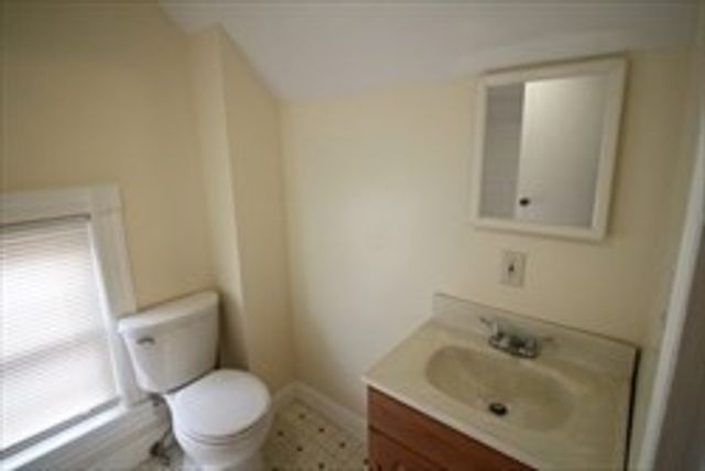 111 Sherman 3, Lowell, MA 01852