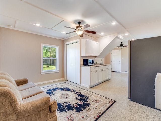 7904 River Run, Granbury, TX 76049